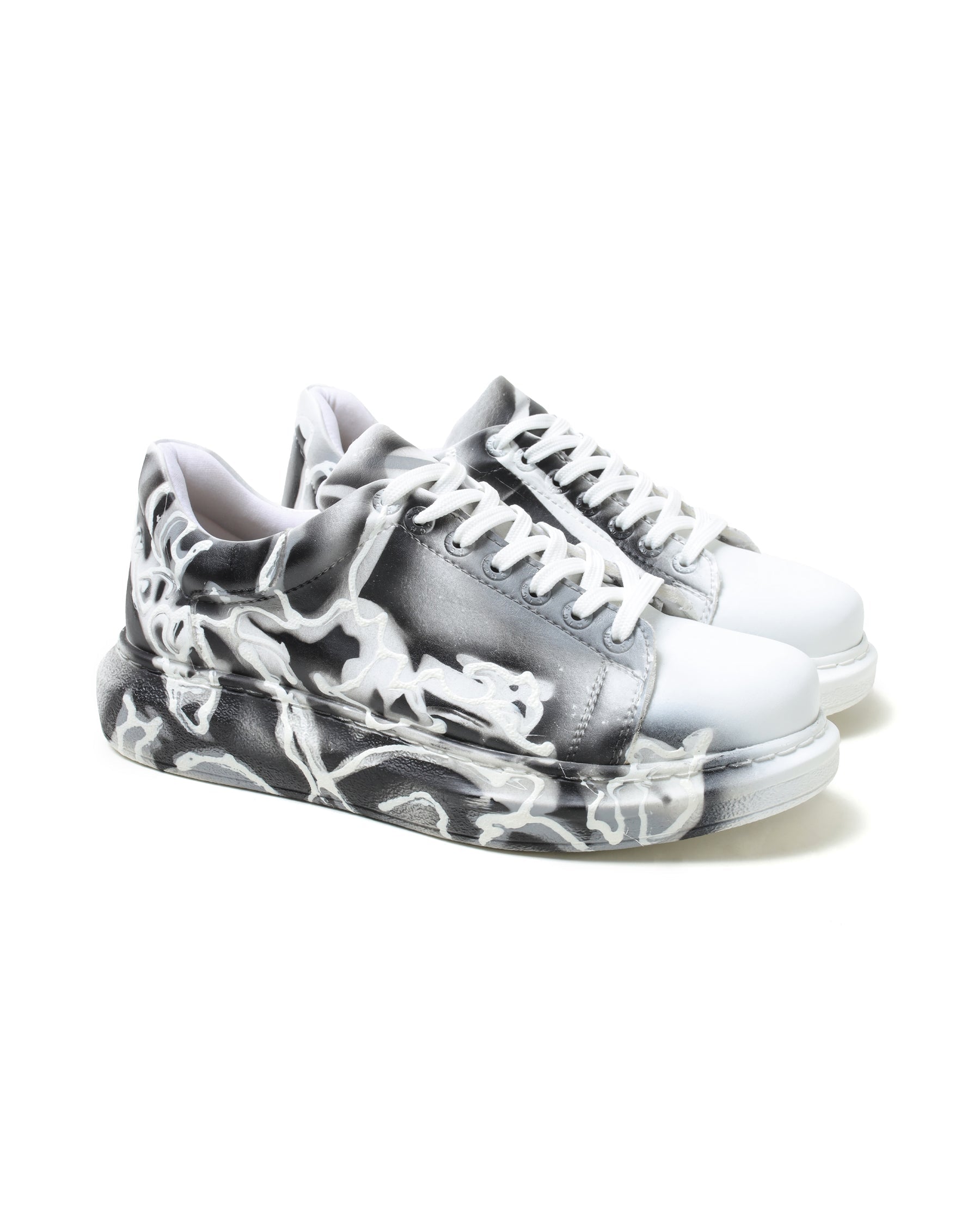 Hand-Painted Customized Sneakers for Women by Apollo Moda | Genova Chaos