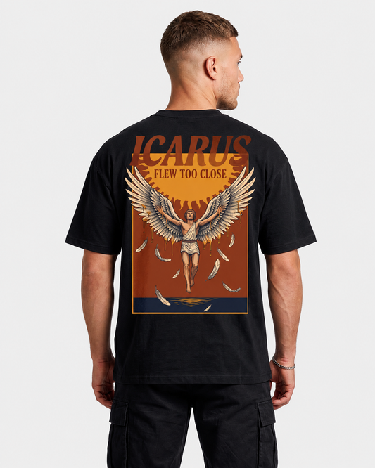 Camiseta gráfica oversize Ícaro Voló Demasiado Cerca
