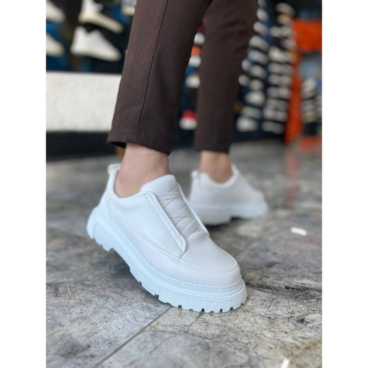 VantageX Blanco Slip-Ons